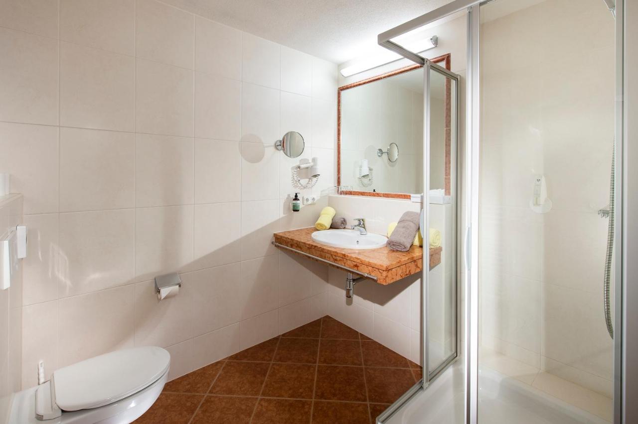 Hotel Hubertushof Lermoos Ngoại thất bức ảnh